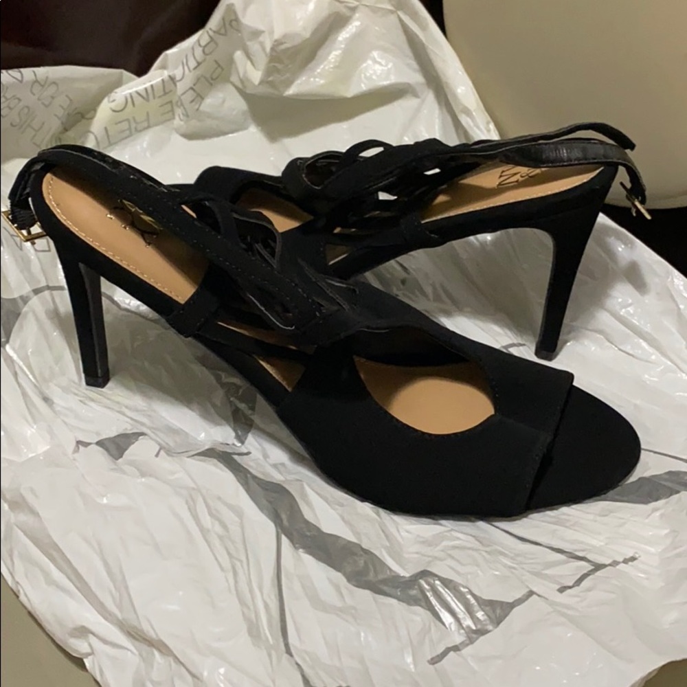 New York and company heels